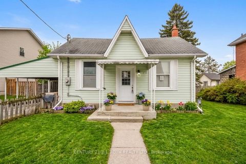 Photo 0 at 44 Sanford Street, Sanford, Barrie