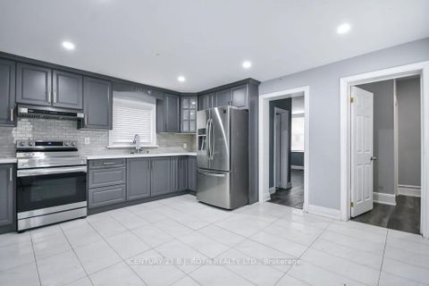Photo 7 at 44 Sanford Street, Sanford, Barrie
