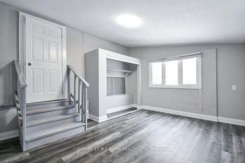 Photo 12 at 44 Sanford Street, Sanford, Barrie