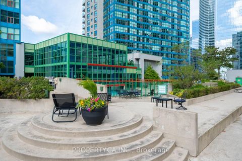 Photo 36 at 1111 - 77 Harbour Square, Waterfront Communities C1, Toronto