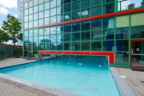 Photo 38 at 1111 - 77 Harbour Square, Waterfront Communities C1, Toronto