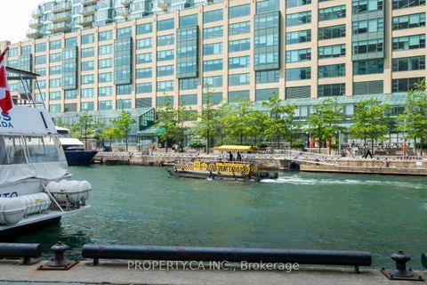 Photo 41 at 1111 - 77 Harbour Square, Waterfront Communities C1, Toronto