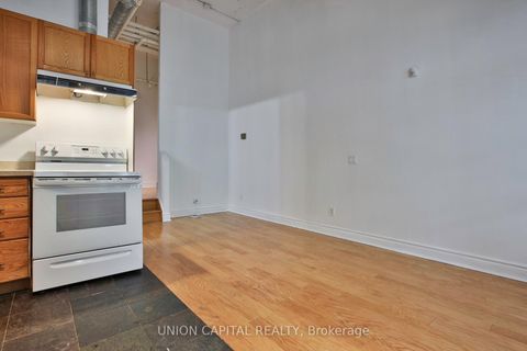 Photo 5 at 143 - 71 Mccaul Street, Chinatown, Toronto