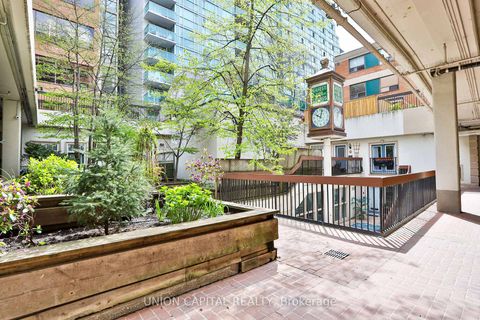 Photo 21 at 143 - 71 Mccaul Street, Chinatown, Toronto