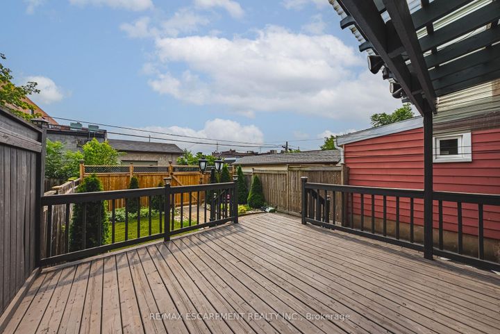 Photo 27 at 218 Grosvenor Avenue N, Crown Point, Hamilton