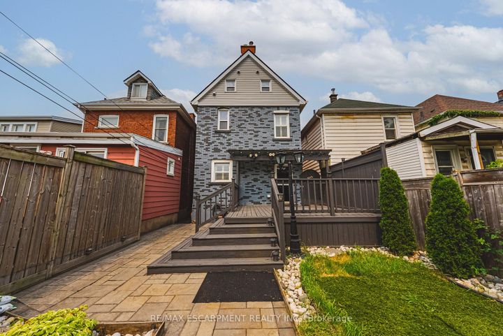 Photo 30 at 218 Grosvenor Avenue N, Crown Point, Hamilton