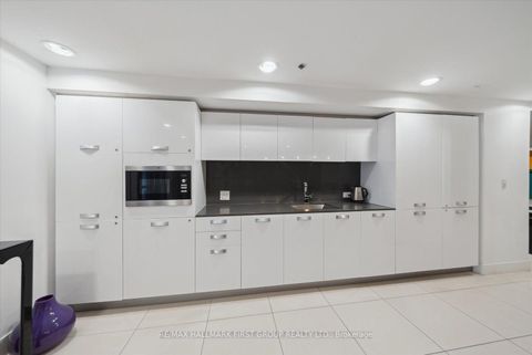 Photo 24 at 602 - 8 Gladstone Avenue, Little Portugal, Toronto