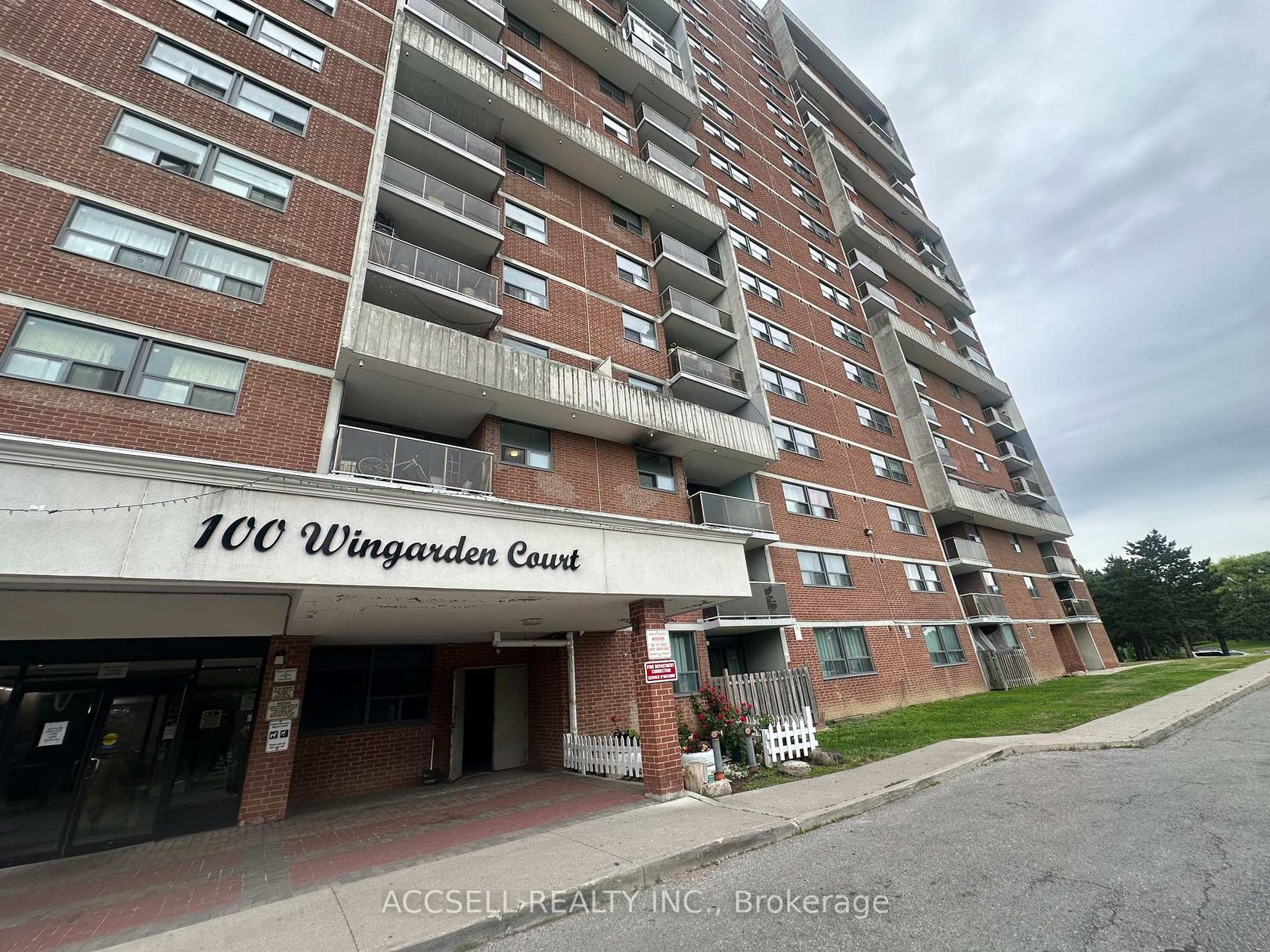 1109 - 100 Wingarden Court, Malvern, Toronto 