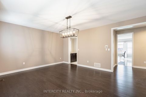 Photo 14 at 6 Flay Court, Cookstown, Innisfil