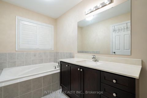 Photo 24 at 6 Flay Court, Cookstown, Innisfil