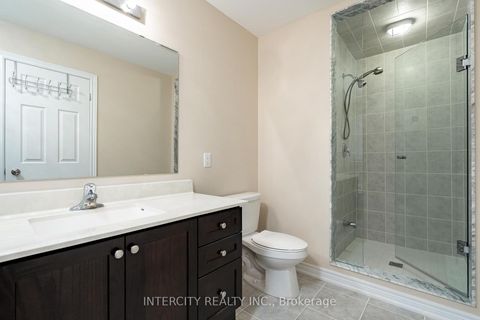 Photo 25 at 6 Flay Court, Cookstown, Innisfil
