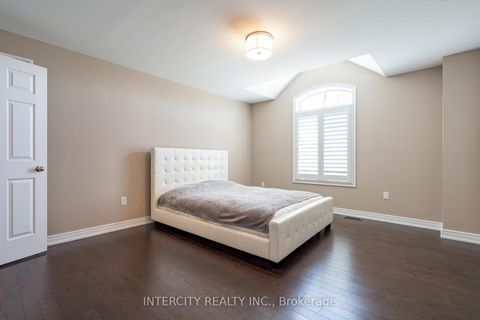Photo 26 at 6 Flay Court, Cookstown, Innisfil