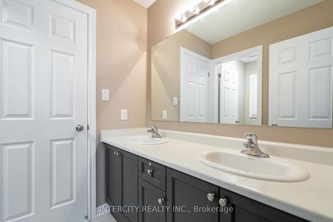 Photo 32 at 6 Flay Court, Cookstown, Innisfil