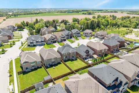 Photo 44 at 6 Flay Court, Cookstown, Innisfil