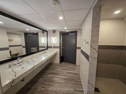 Photo 22 at 403 - 5785 Yonge Street, Newtonbrook East, Toronto
