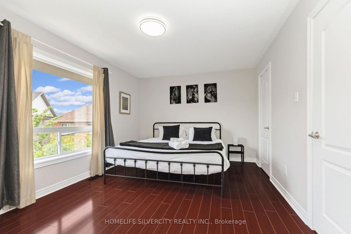 Photo 25 at 6 Aria Lane, Bramalea North Industrial, Brampton