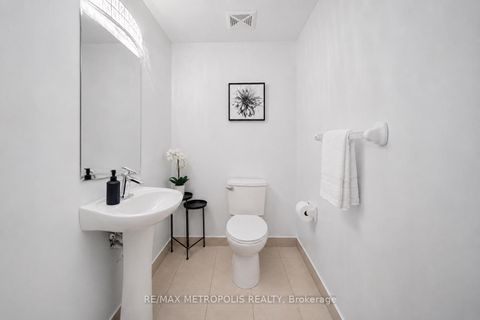 Photo 5 at PH16 - 1070 Sheppard Avenue W, York University Heights, Toronto