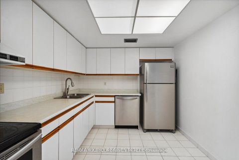 Photo 3 at 511 - 225 Bamburgh Circle, Steeles, Toronto