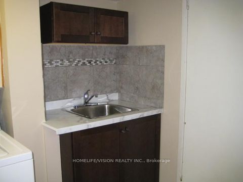 Photo 14 at 6 Laurie Shepway, Don Valley Village, Toronto