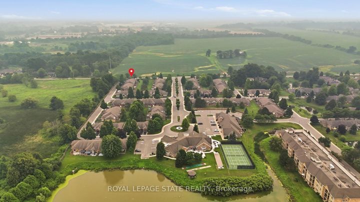 Photo 5 at 74 - 98 Sunibel Drive, Rural Glanbrook, Hamilton