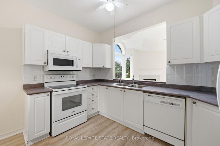 Photo 15 at 74 - 98 Sunibel Drive, Rural Glanbrook, Hamilton