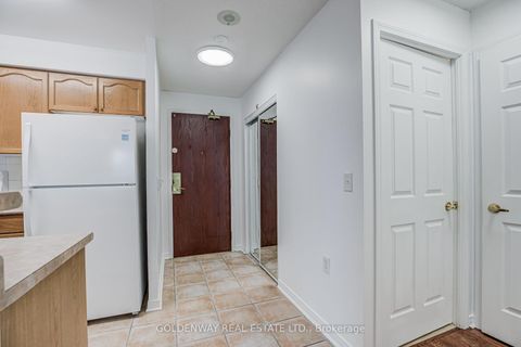 Photo 11 at 806 - 20 Olive Avenue, Willowdale East, Toronto