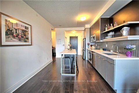 Photo 4 at 315 - 399 Spring Garden Avenue, Willowdale East, Toronto