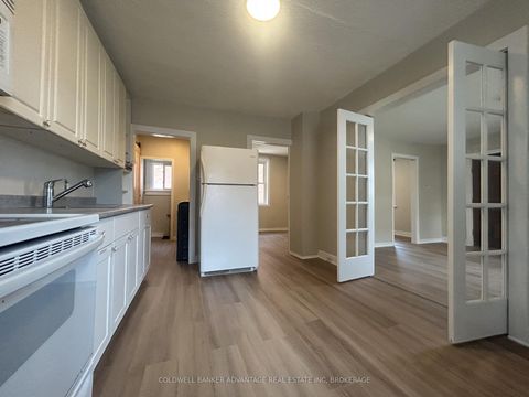 Photo 14 at 36 Sanford Street, Sanford, Barrie