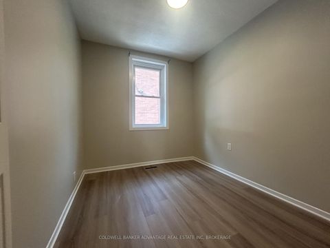 Photo 16 at 36 Sanford Street, Sanford, Barrie