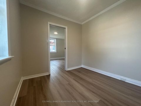 Photo 17 at 36 Sanford Street, Sanford, Barrie
