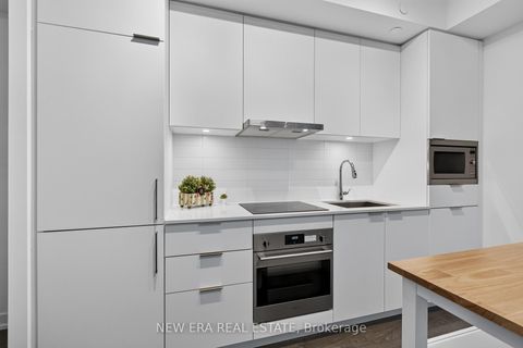 Photo 6 at N433 - 7 Golden Lion Heights, Newtonbrook East, Toronto