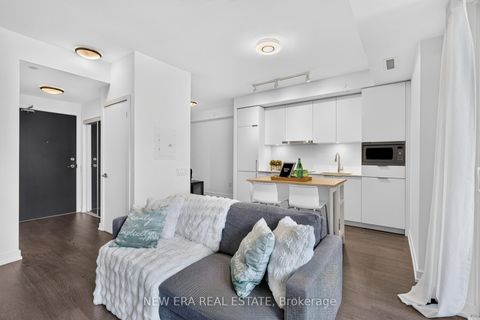 Photo 10 at N433 - 7 Golden Lion Heights, Newtonbrook East, Toronto