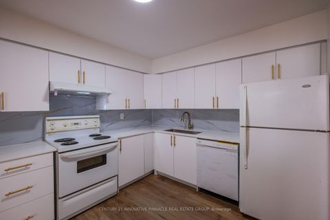 Photo 2 at 115 - 1703 Mccowan Road, Malvern West, Toronto