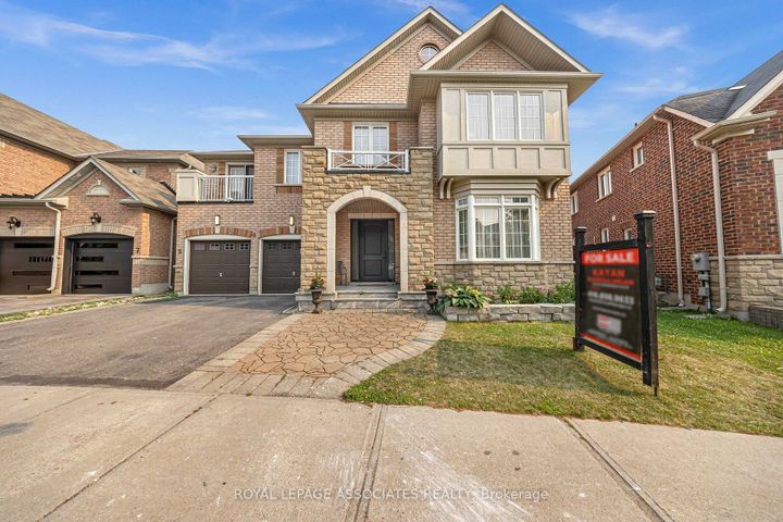Photo 1 at 5 Mead Terrace, Wismer, Markham