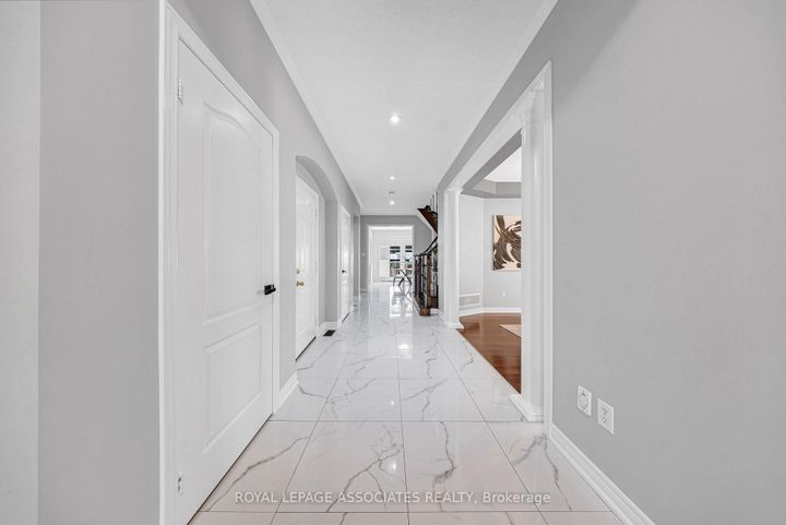 Photo 5 at 5 Mead Terrace, Wismer, Markham