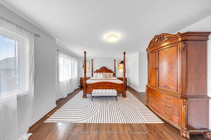 Photo 22 at 5 Mead Terrace, Wismer, Markham
