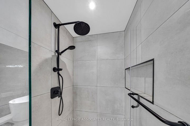 Photo 26 at 5 Mead Terrace, Wismer, Markham