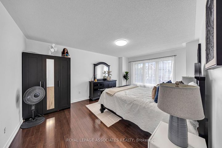 Photo 30 at 5 Mead Terrace, Wismer, Markham