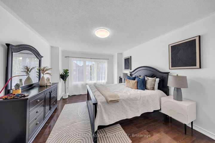 Photo 31 at 5 Mead Terrace, Wismer, Markham