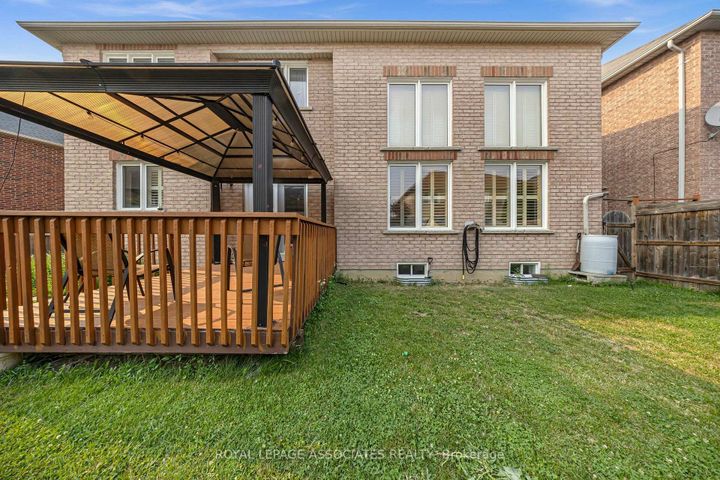 Photo 44 at 5 Mead Terrace, Wismer, Markham