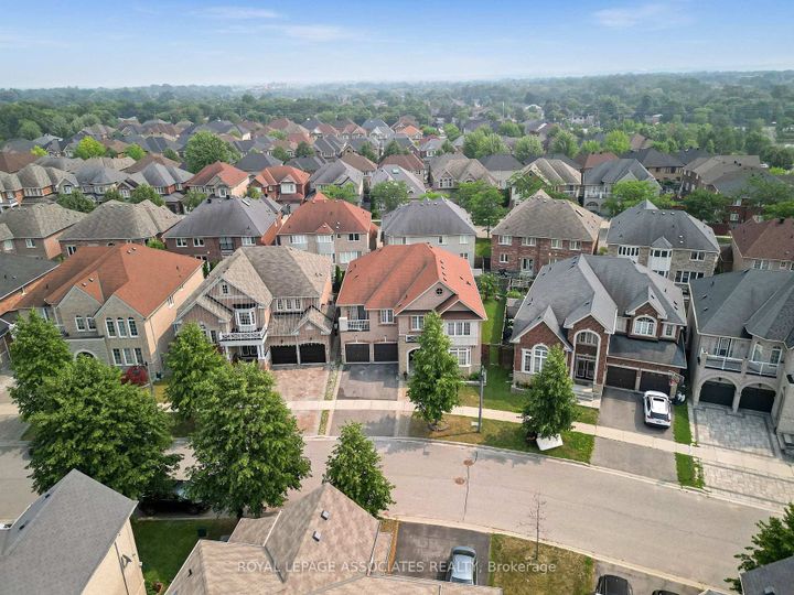 Photo 46 at 5 Mead Terrace, Wismer, Markham