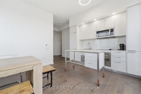 Photo 5 at PH303 - 75 Canterbury Place, Willowdale West, Toronto