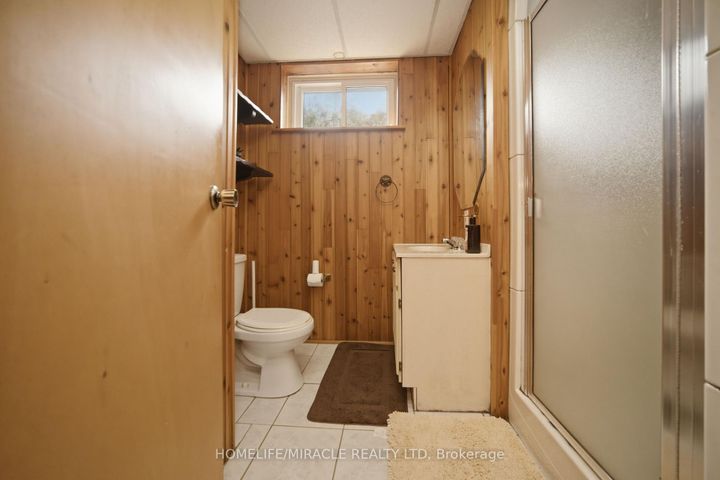 Photo 29 at 7089 Landen Court, Malton, Mississauga