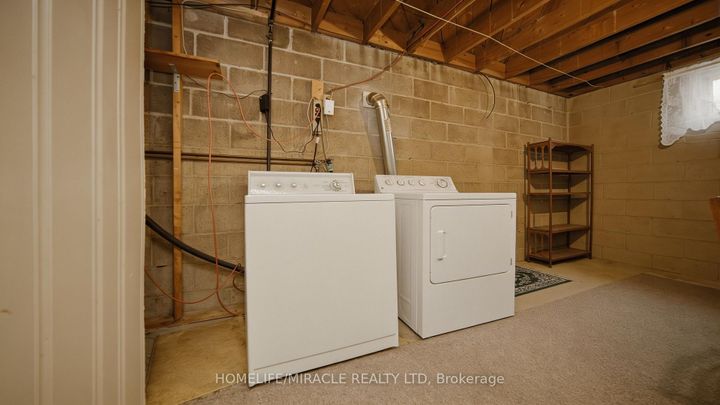 Photo 32 at 7089 Landen Court, Malton, Mississauga