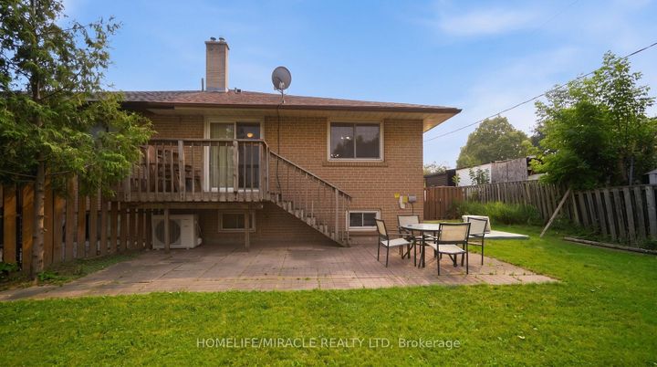 Photo 35 at 7089 Landen Court, Malton, Mississauga