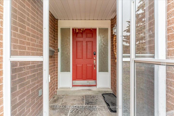 Photo 6 at 79 Burgby Avenue, Northwood Park, Brampton