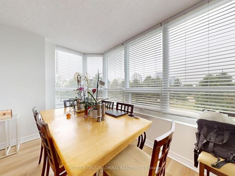 Photo 17 at 312 - 7601 Bathurst Street, Yorkhill, Vaughan