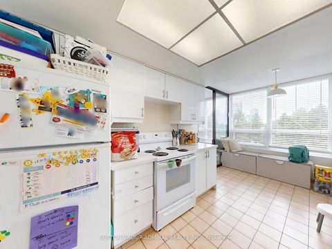 Photo 20 at 312 - 7601 Bathurst Street, Yorkhill, Vaughan