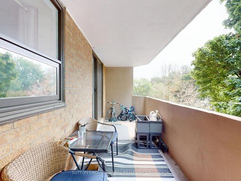 Photo 32 at 312 - 7601 Bathurst Street, Yorkhill, Vaughan