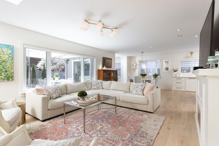Photo 5 at 3136 Princess Boulevard, Roseland, Burlington